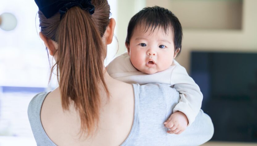 赤ちゃん 抱っこ